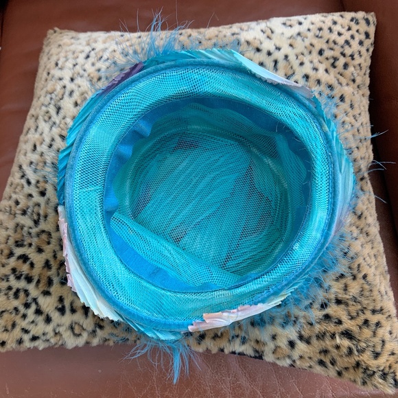 Vintage Silk Fabric Hat with Marabou Feathers Bright Blue - Picture 9 of 12